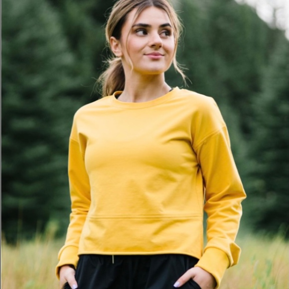 Zyia Mustard Cutoff Crewneck Sweatshirt